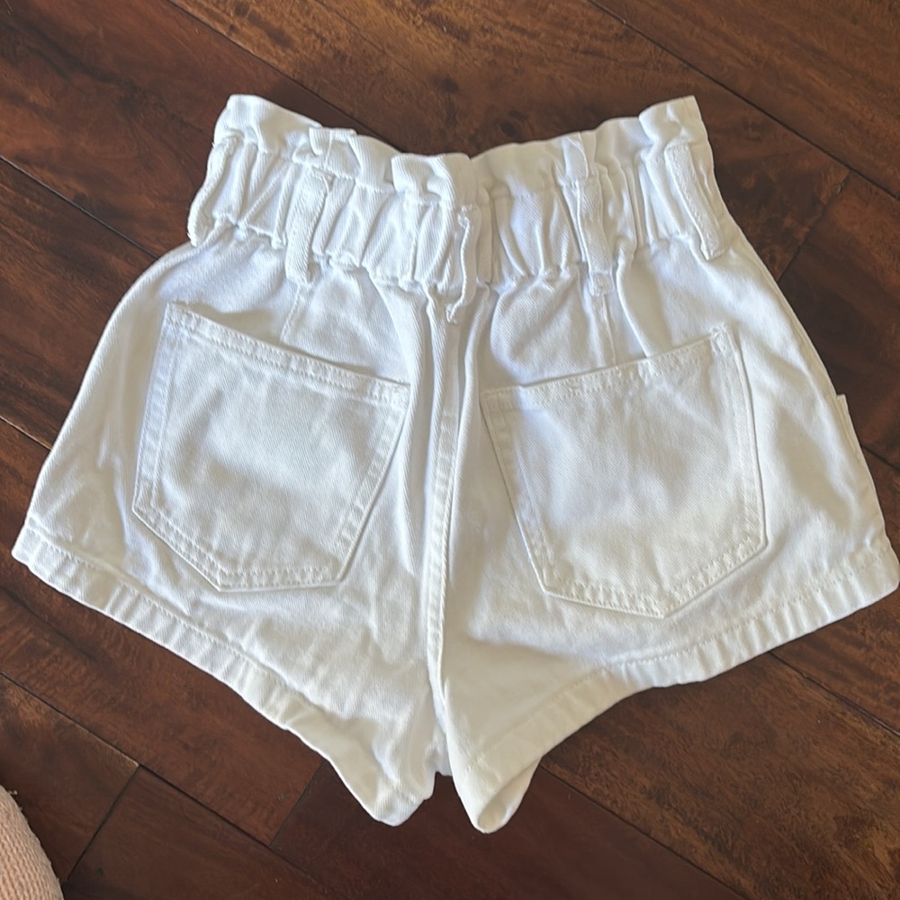 PacSun white denim shorts - paperbag mom fit - Picture 5 of 9